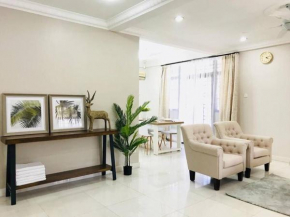 Family 4BR Landed House @ SPICE ARENA